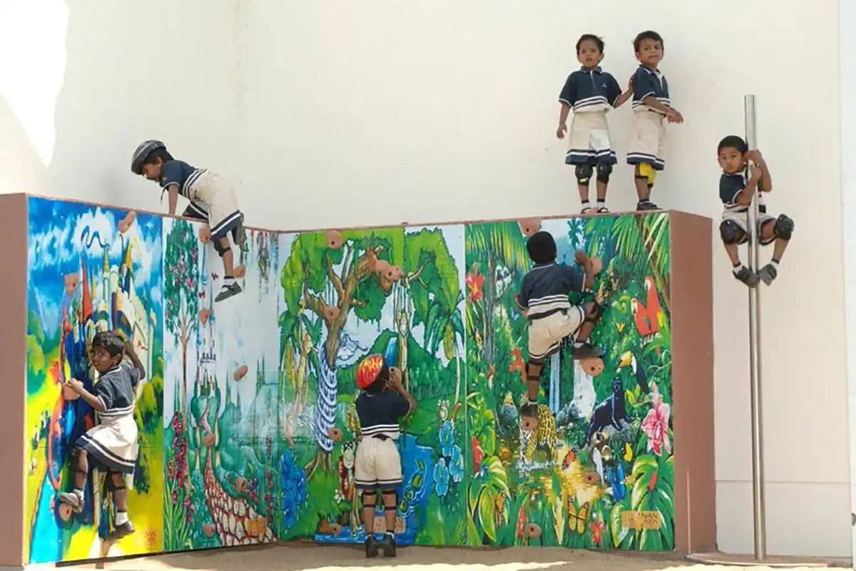Children on the climbing wall